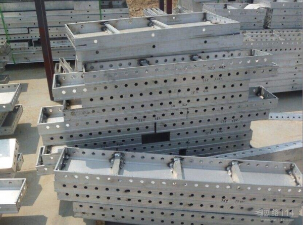 滄州建筑鋁模板配件